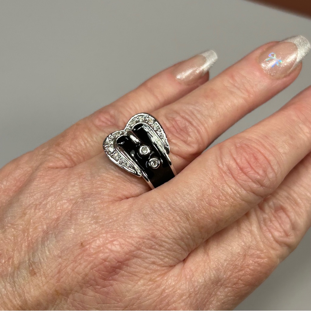 Vintage 90’s Camille Lucie Black & Silver Buckle Ring